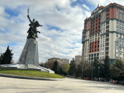 Satılır 1 otaqlı 105 m2 obyekt Gənclik m.