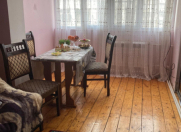 İcarəyə verilir 2 otaqlı 60 m2 köhnə tikili Xalqlar Dostluğu m.