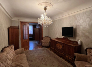 İcarəyə verilir 3 otaqlı 80 m2 köhnə tikili 28 May m.