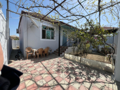 Satılır 3 otaqlı 90 m2 həyət evi Həzi Aslanov m.