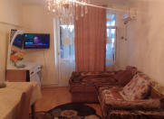 Satılır 2 otaqlı 50 m2 köhnə tikili İnşaatçılar m.