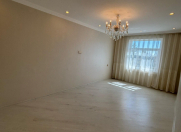 Satılır 4 otaqlı 100 m2 köhnə tikili 9 mkr