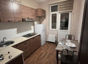 Satılır 1 otaqlı 40 m2 yeni tikili İnşaatçılar m.