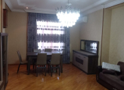 Satılır 4 otaqlı 170 m2 yeni tikili Neftçilər m.