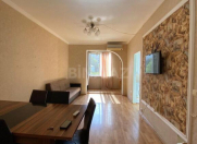 Satılır 2 otaqlı 52 m2 köhnə tikili Gənclik m.