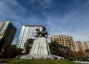 Satılır 3 otaqlı 100 m2 köhnə tikili Koala parkı