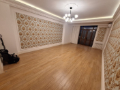 Satılır 3 otaqlı 150 m2 yeni tikili Gənclik m.