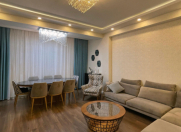 Satılır 3 otaqlı 140 m2 yeni tikili Qara Qarayev m.