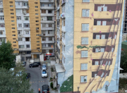 Satılır 2 otaqlı 35 m2 köhnə tikili İnşaatçılar m.