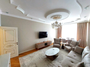 Satılır 3 otaqlı 110 m2 yeni tikili Memar Əcəmi m.