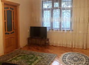 Satılır 2 otaqlı 35 m2 köhnə tikili Nəsimi r.