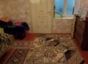 Satılır 2 otaqlı 100 m2 köhnə tikili Qazax