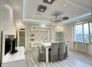 Satılır 4 otaqlı 100 m2 köhnə tikili İnşaatçılar m.