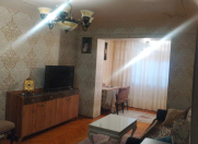 Satılır 3 otaqlı 85 m2 köhnə tikili Nizami m.