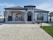 Satılır 4 otaqlı 200 m2 bağ evi Fatmayı