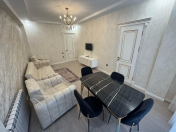 Satılır 2 otaqlı 58 m2 yeni tikili Memar Əcəmi m.