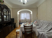 Satılır 3 otaqlı 75 m2 köhnə tikili Neftçilər m.