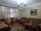 Satılır 5 otaqlı 120 m2 köhnə tikili Nəriman Nərimanov m.