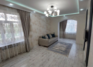 Satılır 2 otaqlı 65 m2 köhnə tikili Əhmədli m.