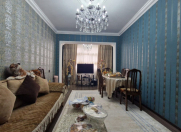 Satılır 3 otaqlı 90 m2 köhnə tikili Qara Qarayev m.