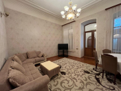 İcarəyə verilir 4 otaqlı 110 m2 köhnə tikili İçəri Şəhər m.