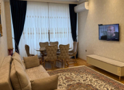 Satılır 3 otaqlı 100 m2 yeni tikili Azadlıq prospekti m.