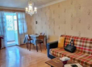 Satılır 2 otaqlı 65 m2 köhnə tikili 8 km