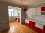 Satılır 3 otaqlı 80 m2 köhnə tikili Qaraçuxur