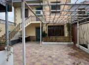 Satılır 7 otaqlı 220 m2 həyət evi Y.Ramana