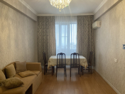 İcarəyə verilir 1 otaqlı 52 m2 yeni tikili Y.Günəşli