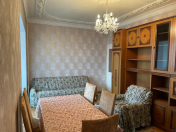 İcarəyə verilir 2 otaqlı 60 m2 köhnə tikili Memar Əcəmi m.