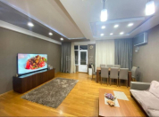 Satılır 3 otaqlı 163 m2 yeni tikili Montin