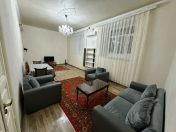 İcarəyə verilir 3 otaqlı 100 m2 köhnə tikili İçəri Şəhər m.