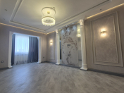 Satılır 3 otaqlı 82 m2 köhnə tikili Xalqlar Dostluğu m.