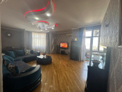 Satılır 3 otaqlı 116 m2 yeni tikili Şah İsmayıl Xətai m.