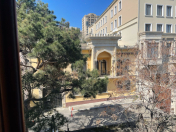 İcarəyə verilir 3 otaqlı 90 m2 köhnə tikili İçəri Şəhər m.