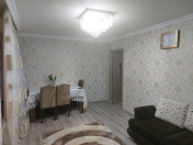 Satılır 2 otaqlı 45 m2 köhnə tikili İnşaatçılar m.