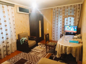 Satılır 2 otaqlı 40 m2 köhnə tikili Neftçilər m.