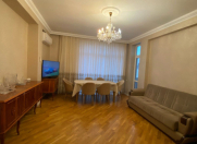 Satılır 2 otaqlı 90 m2 yeni tikili Nərimanov r.