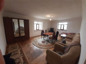 Satılır 8 otaqlı 550 m2 həyət evi Novxanı