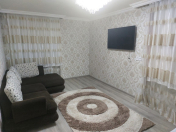 Satılır 2 otaqlı 40 m2 köhnə tikili İnşaatçılar m.