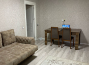 Satılır 2 otaqlı 60 m2 köhnə tikili İnşaatçılar m.