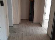 Satılır 1 otaqlı 60 m2 yeni tikili 28 May m.