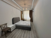 İcarəyə verilir 2 otaqlı 100 m2 yeni tikili Şah İsmayıl Xətai m.