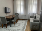 İcarəyə verilir 2 otaqlı 70 m2 yeni tikili Nizami m.