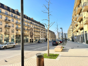 Satılır 3 otaqlı 137 m2 yeni tikili Ağ şəhər