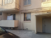 Satılır 4 otaqlı 174 m2 köhnə tikili 8 km