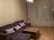 İcarəyə verilir 5 otaqlı 200 m2 yeni tikili Şah İsmayıl Xətai m.