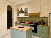 Satılır 5 otaqlı 270 m2 villa Badamdar