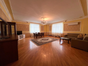 İcarəyə verilir 3 otaqlı 156 m2 yeni tikili Xətai r.